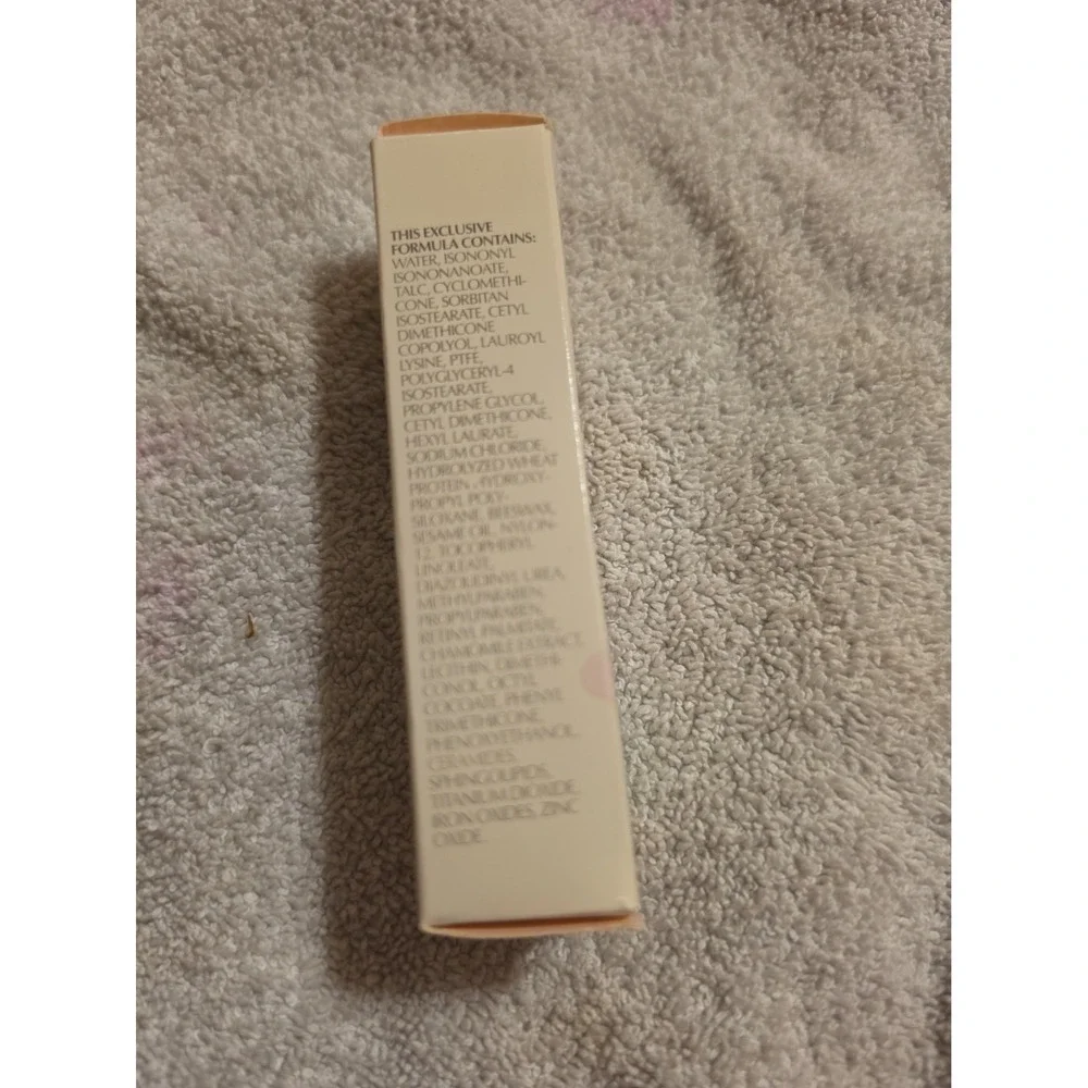 Mary Kay Concealer NOS 1532 Full Coverage Concealer, Ivory Correcting Discontin